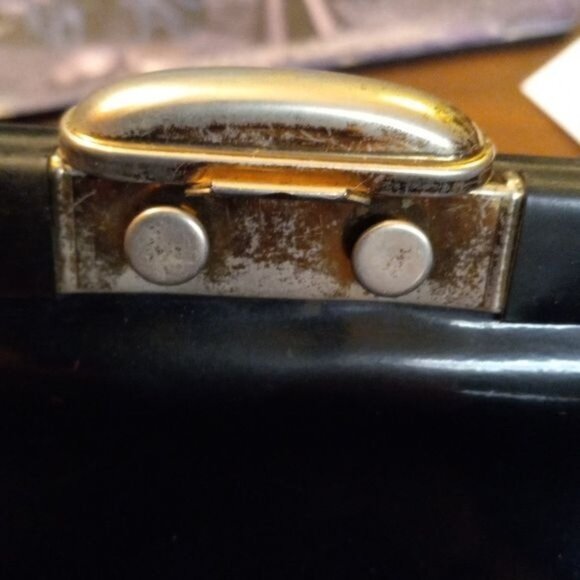 JR Julius Resnick Black Patent Vinyl Handle Bag Kiss-Lock Closure Vintage 1960s - Picture 2 of 7